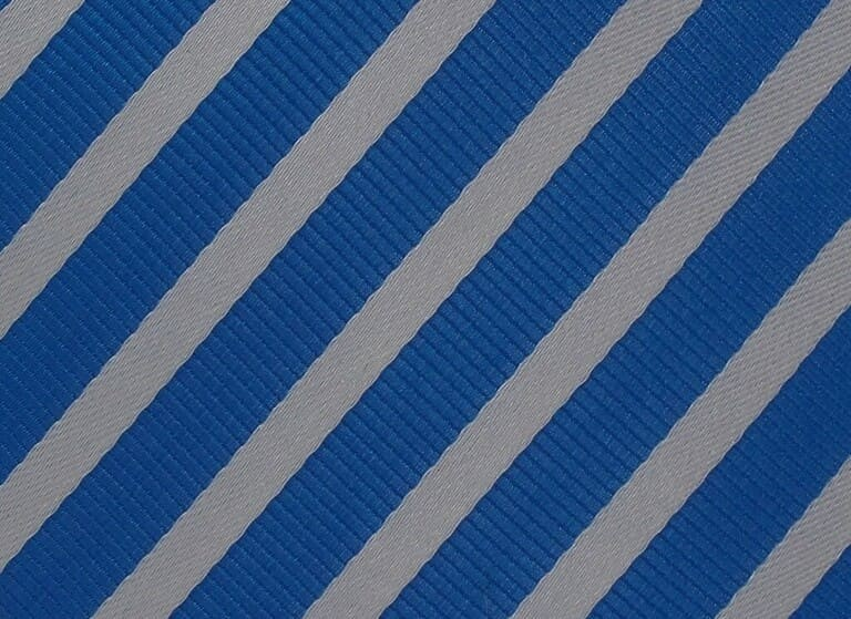 Corbata Rayas Azul y Blanca