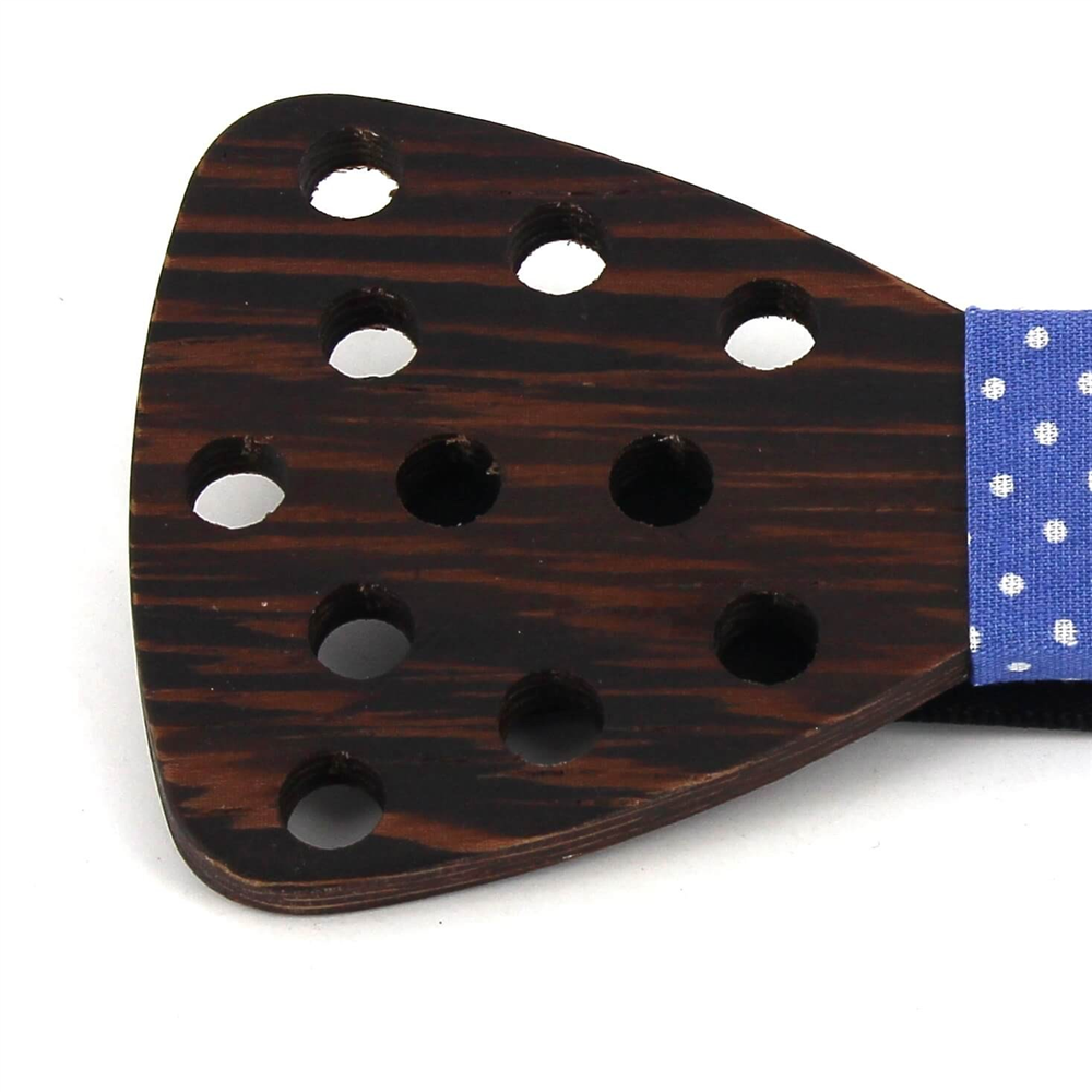 Pajarita Madera Agujeros Pequeños