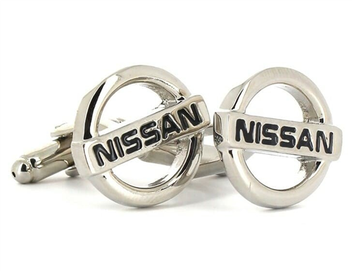 Ärmelknöpfe Nissan