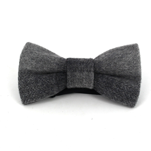 Uni Graue Wollfliege