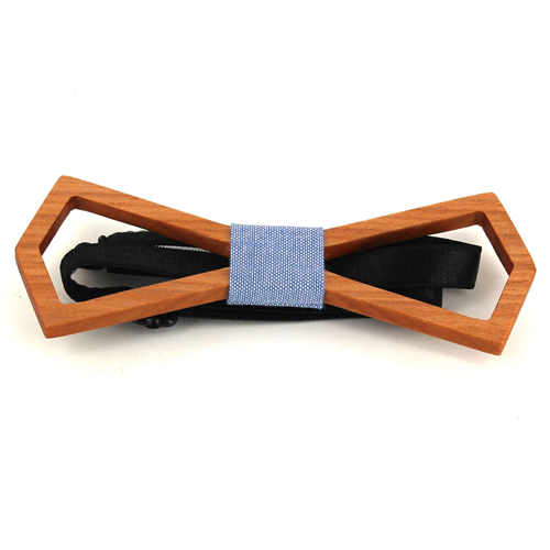 Holzfliege mit hohlem Deltoid