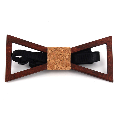 Holzfliege mit dreieckigem Hohlraum