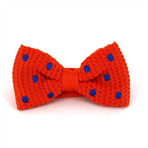 Fliege Orange mit blauen Punkten