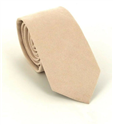 Schmale Krawatte aus Wildleder in Beige
