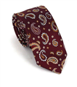 Schmale Krawatte mit Paisley-Muster in Weinrot
