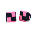 Schwarze und rosa Quadratmanschettenknöpfe