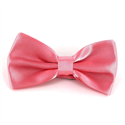 Uni Satin Fliege in Korallenrosa