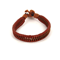 Armband aus hellbraunem geflochtenem Leder
